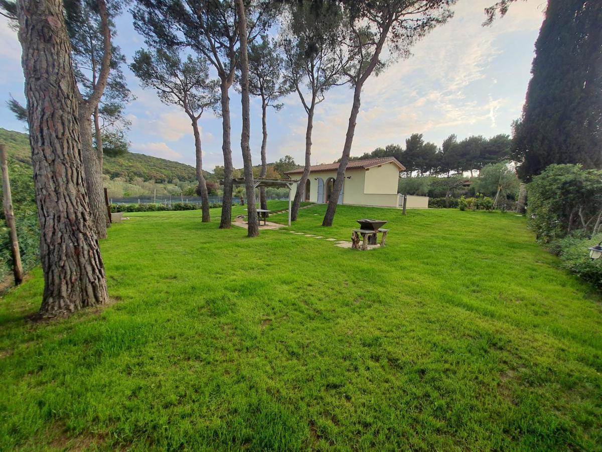 Villa I Grilli Baratti Esterno foto
